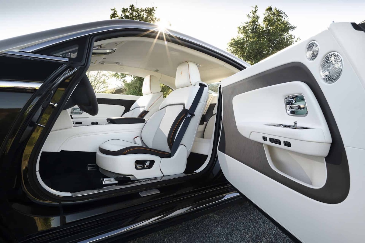 Rolls-Royce Spectre Rental in Miami: The Quietest Way to Make an Entrance hero image